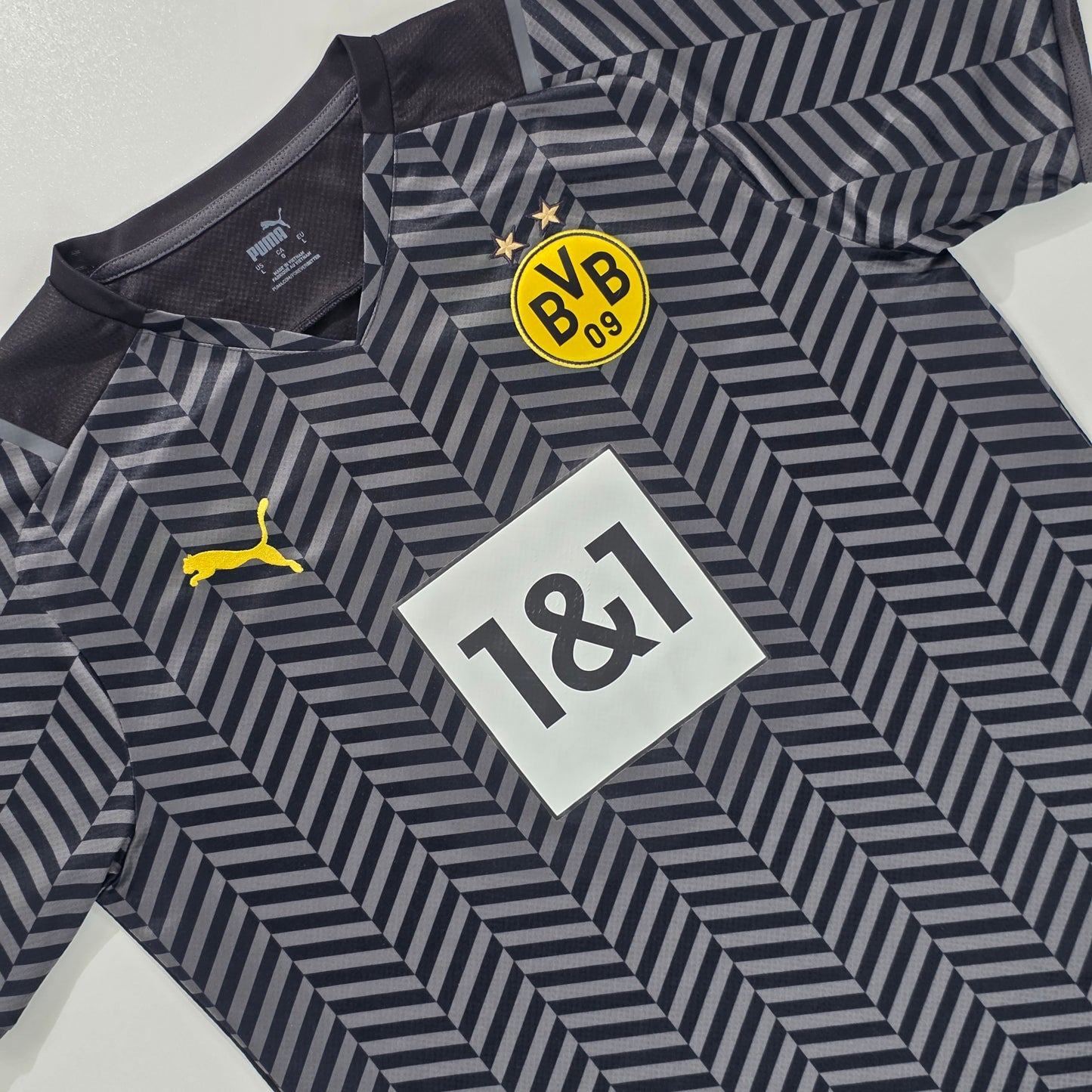 Borussia Dortmund 2021/22 Away