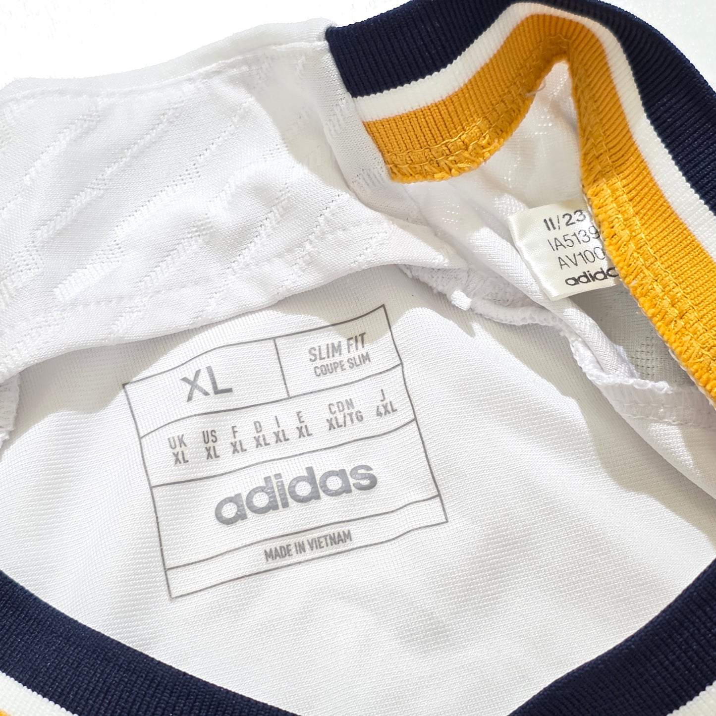 Real Madrid 2023/24 Home Shirt - PLAYER ISSUE HEAT.RDY