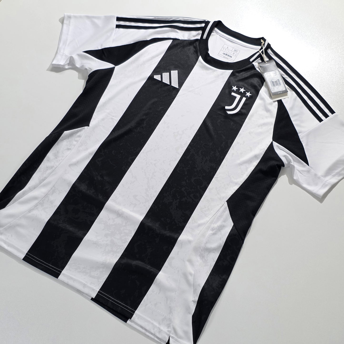 Juventus 2024/25 Home Shirt