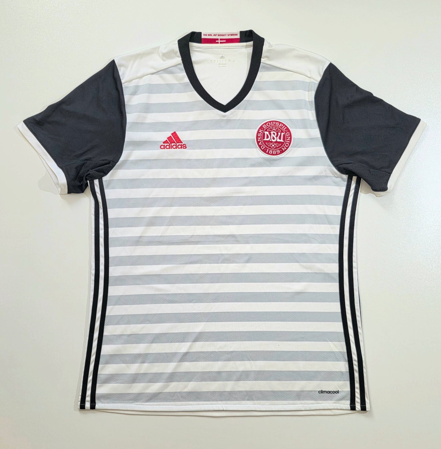 Denmark 2016/17 Away