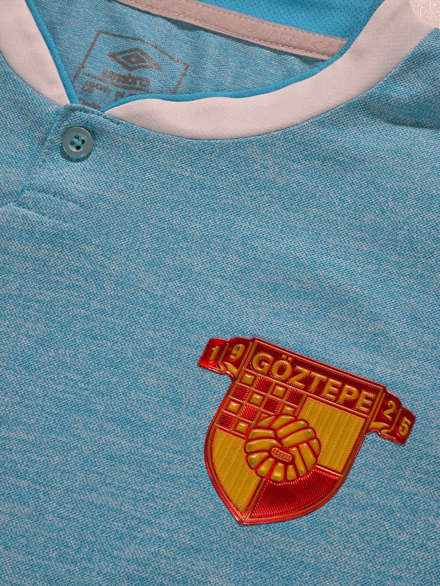Göztepe S.K. 2021/22 Goalkeeper