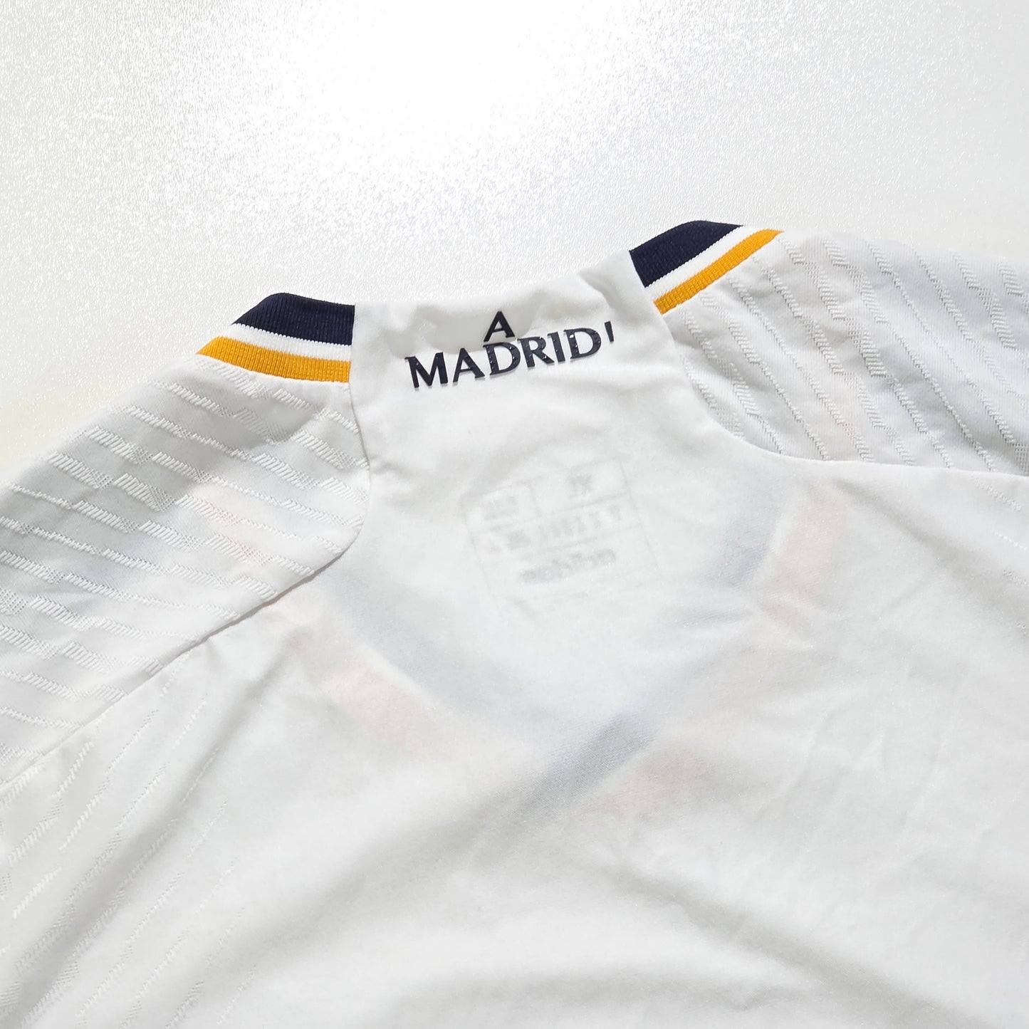 Real Madrid 2023/24 Home Shirt - PLAYER ISSUE HEAT.RDY