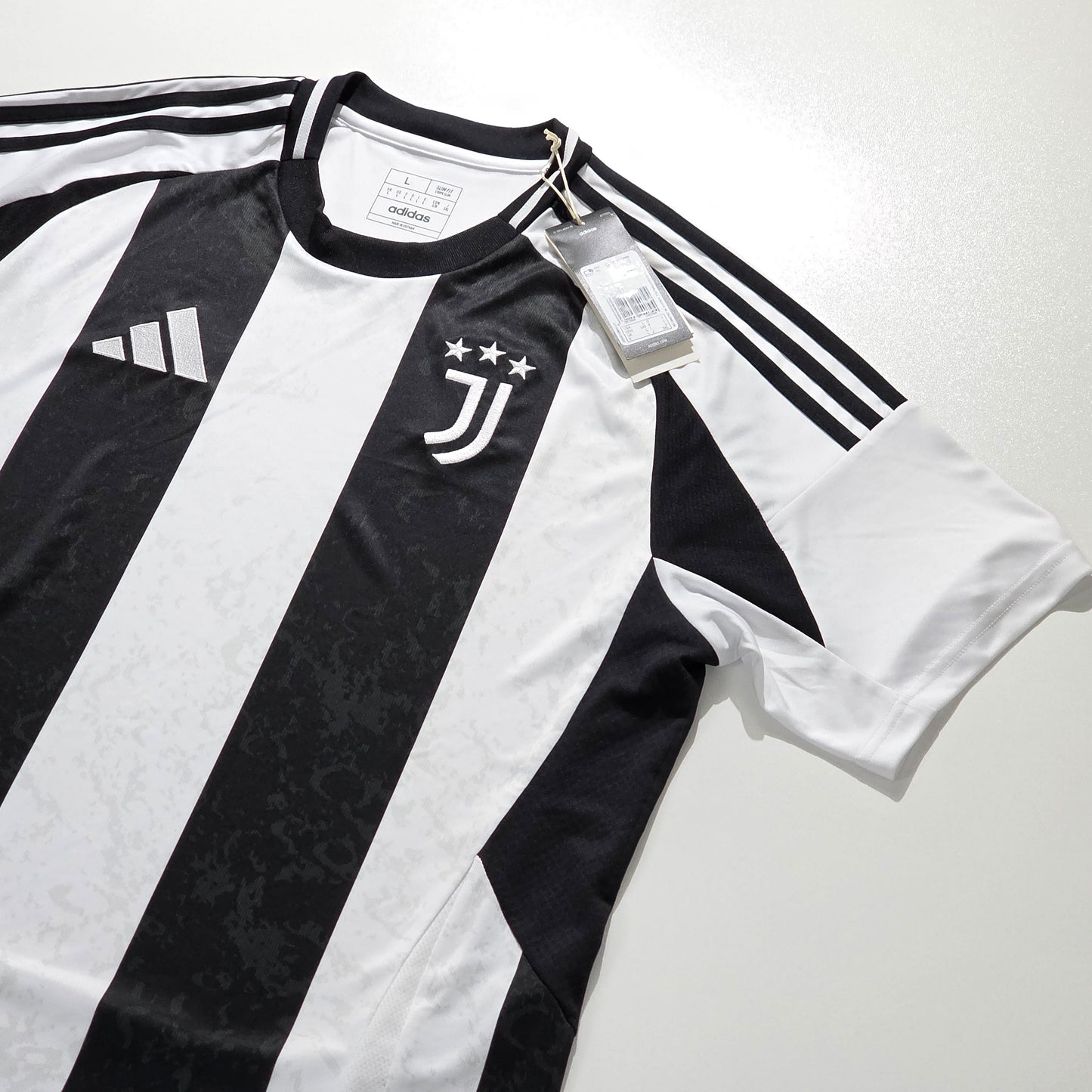 Juventus 2024/25 Home Shirt