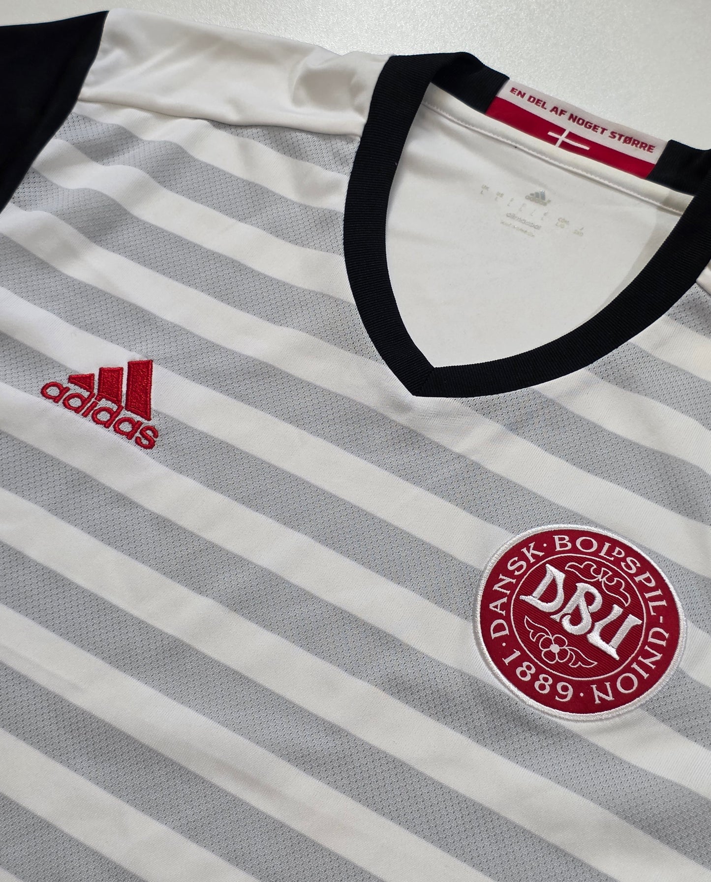 Denmark 2016/17 Away