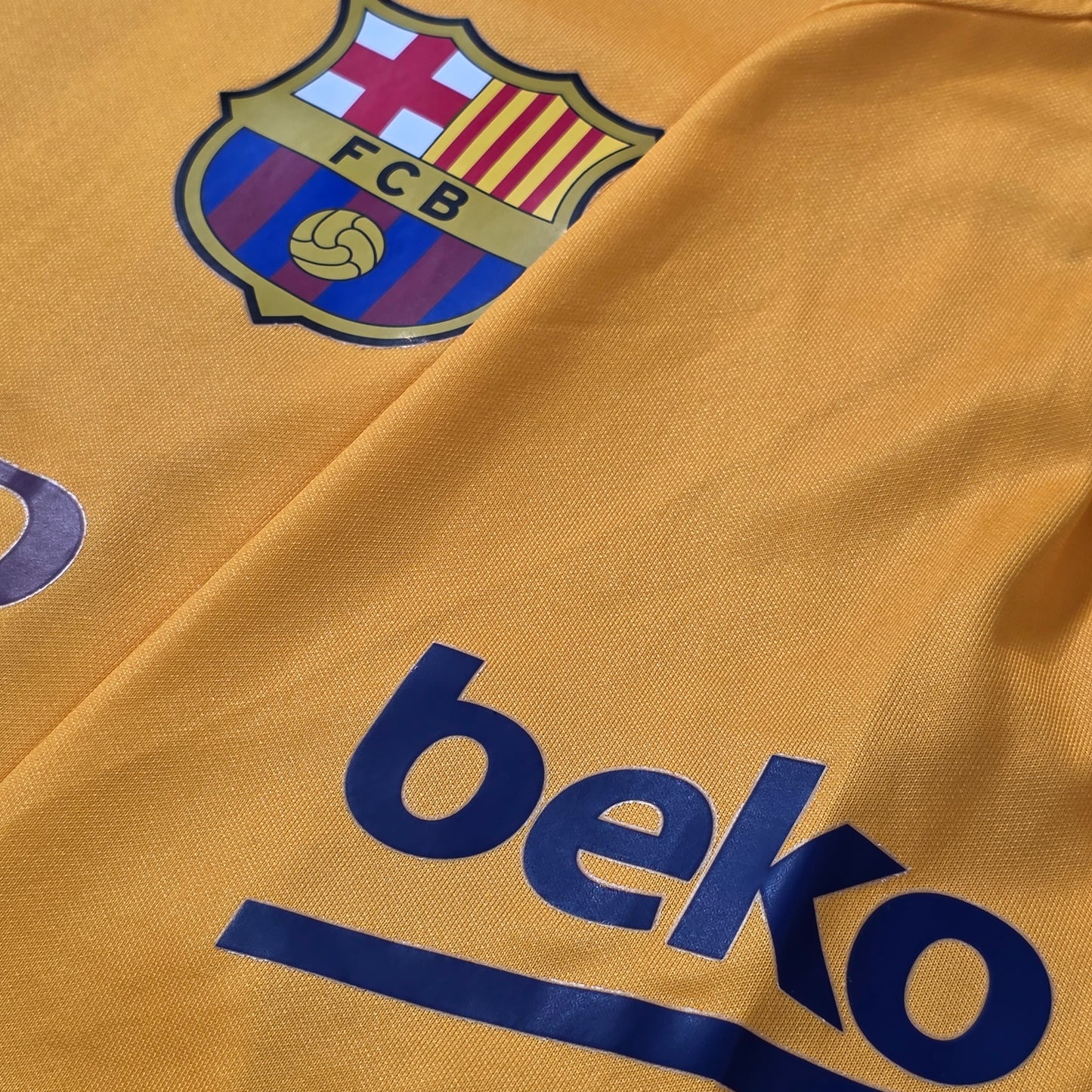 FC Barcelona 2015/16 Away