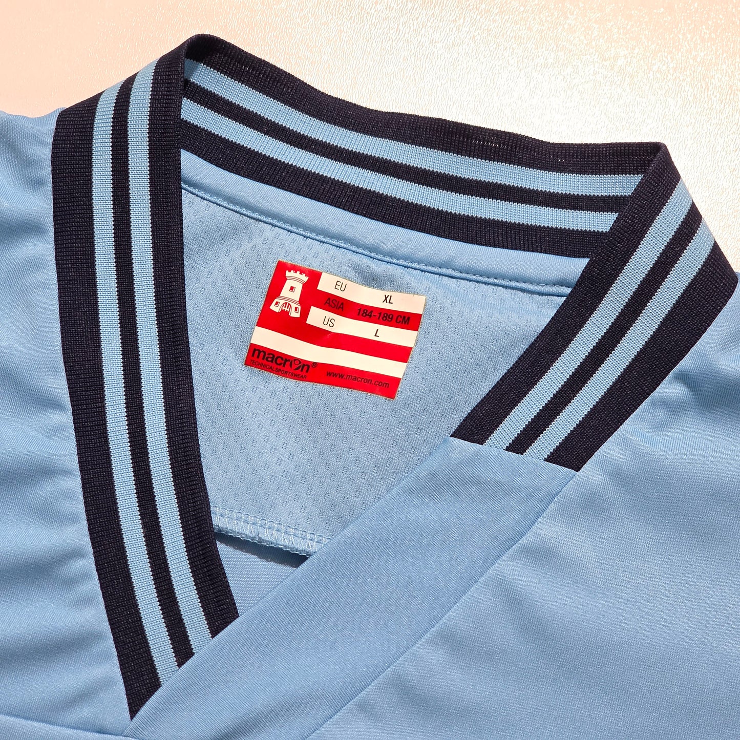 AZ Alkmaar 2013/14 Third Shirt