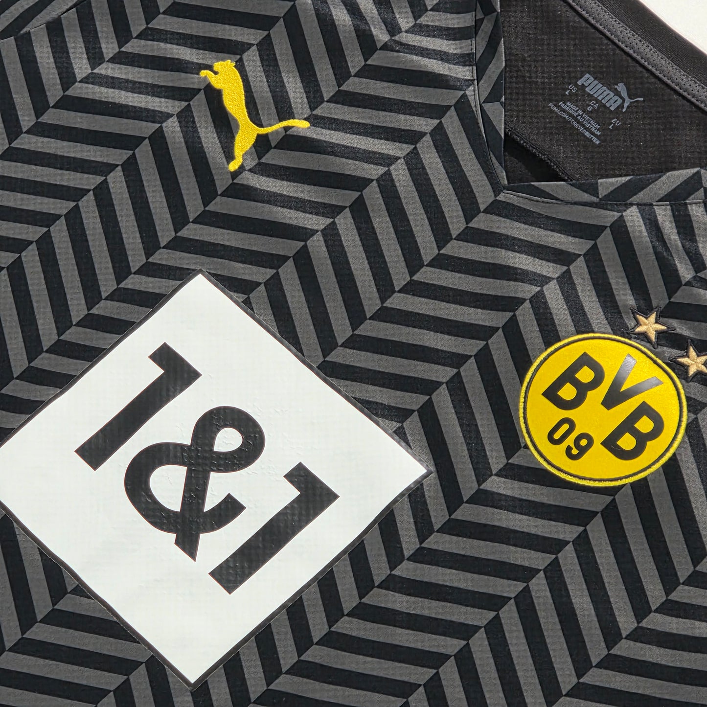 Borussia Dortmund 2021/22 Away