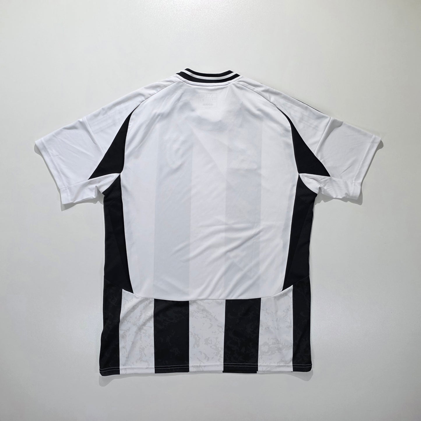 Juventus 2024/25 Home Shirt