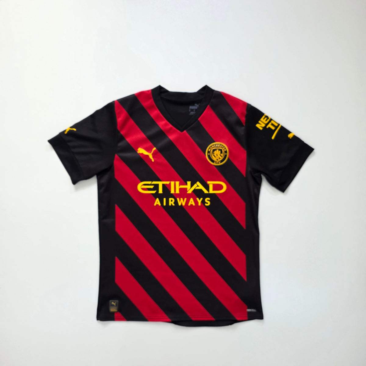 Manchester City 2022/23 Away Shirt