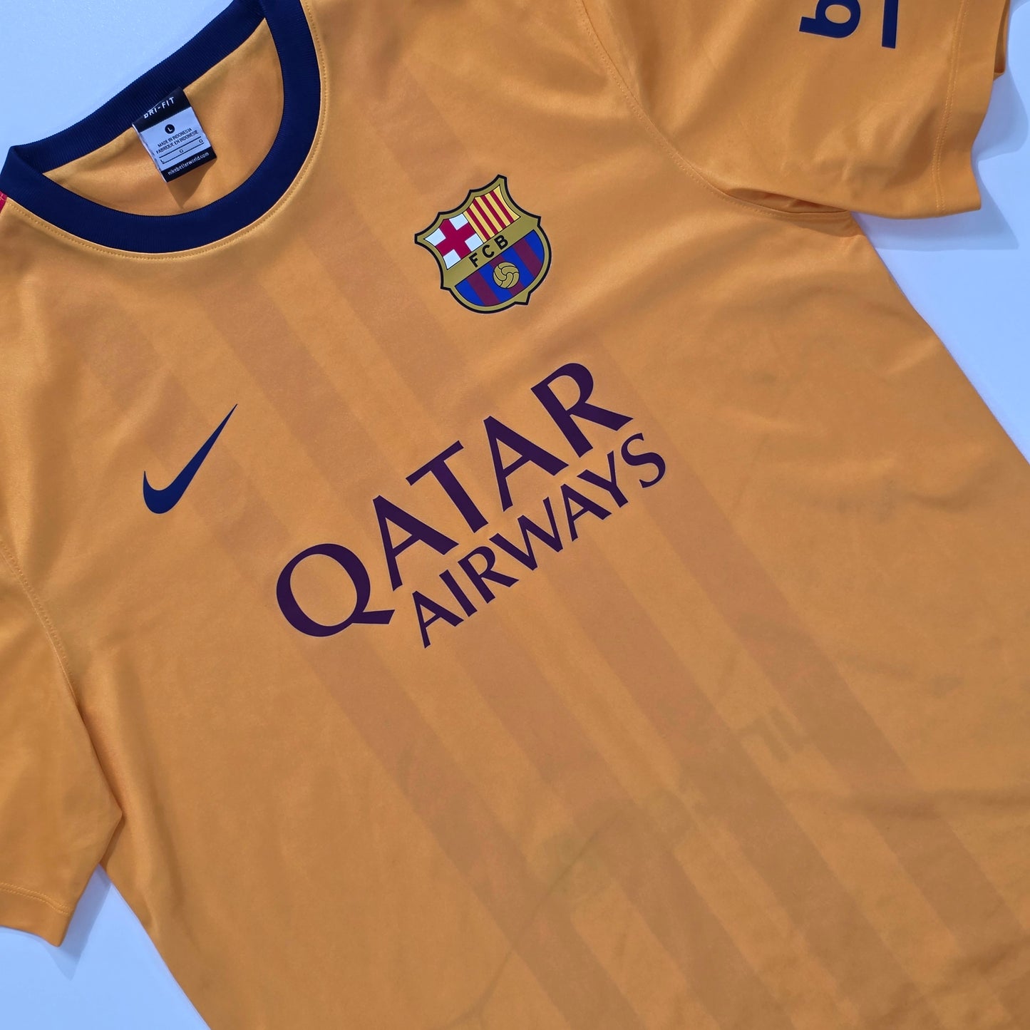 FC Barcelona 2015/16 Away