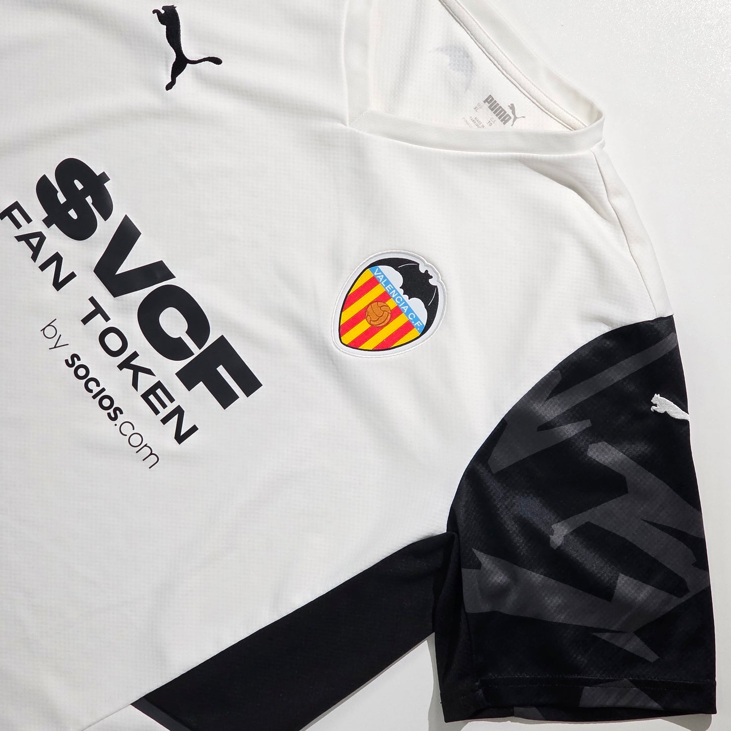 Valencia 2021/22 Home Shirt