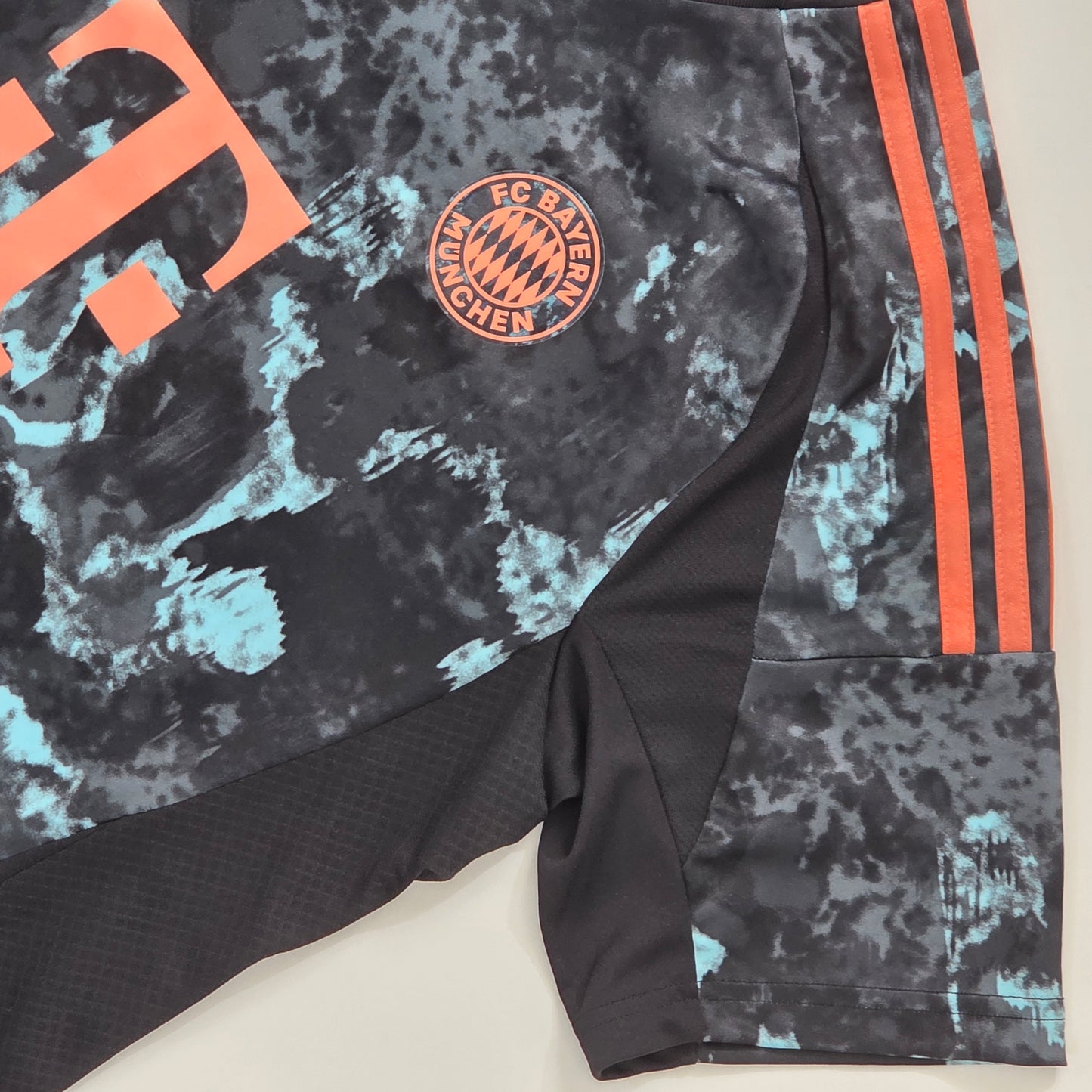 Bayern Munich 2024/25 Away